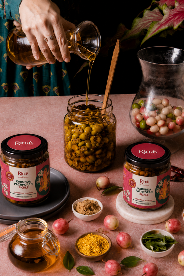 Karonda Pachporan Pickle